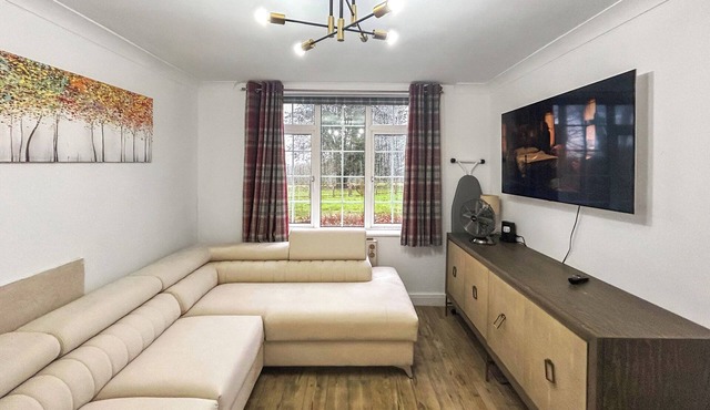 1 bedroom accommodation in Horley