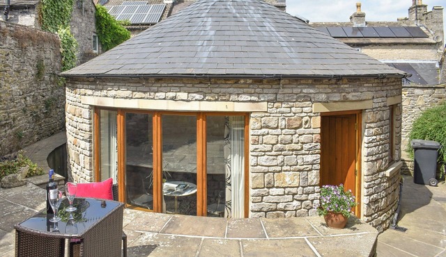 1 bedroom accommodation in Middleham, near Leyburn