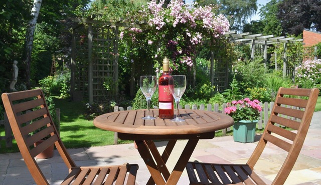 1 bedroom accommodation in Saxilby, near Lincoln