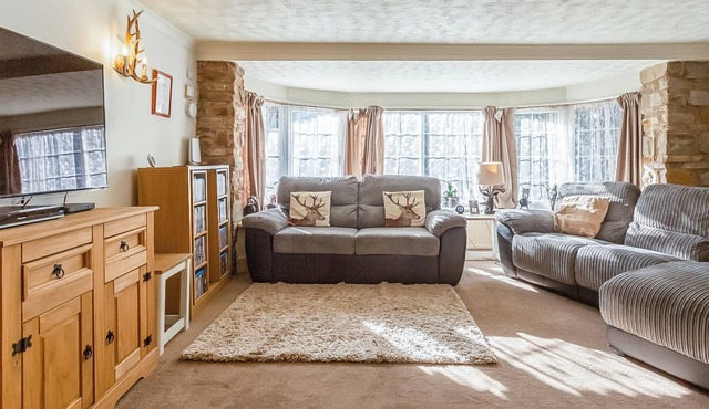 1 bedroom accommodation in Whitecroft, Forest of Dean