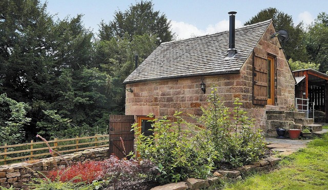 1 bedroom accommodation in Whatstandwell, near Matlock