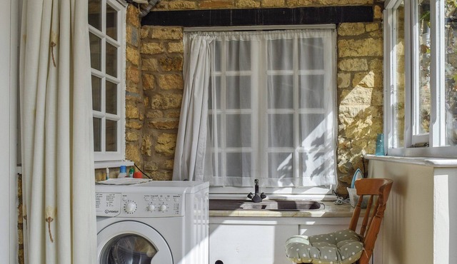 1 bedroom accommodation in North Luffenham, near Oakham