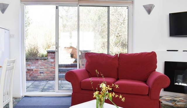 1 bedroom accommodation in Hartshay, near Peak District