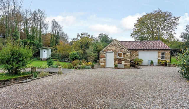 1 bedroom accommodation in Thirlby, near Thirsk