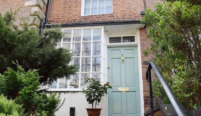 1 bedroom accommodation in Warwick