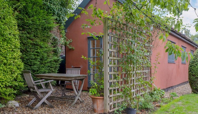 1 bedroom accommodation in Burgate, near Diss