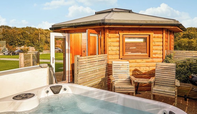 1 bedroom accommodation in Fitling, Nr Hornsea