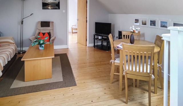 1 bedroom accommodation in Upton