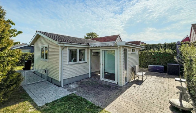 1 bedroom amazing home in Karrebæksminde