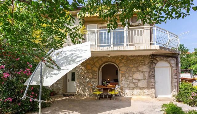 1 bedroom amazing apartment in Omisalj