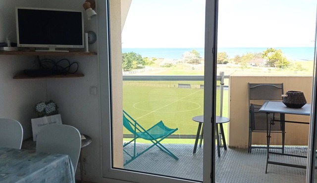 1 Bedroom Apartment in DONVILLE les bains