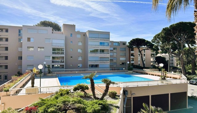 1-bedroom apartment for 4 people in a residence with a pool - Hyères Port