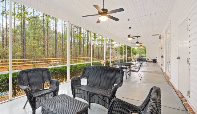 1 Bedroom Apartment at Oak + Fountain - #8