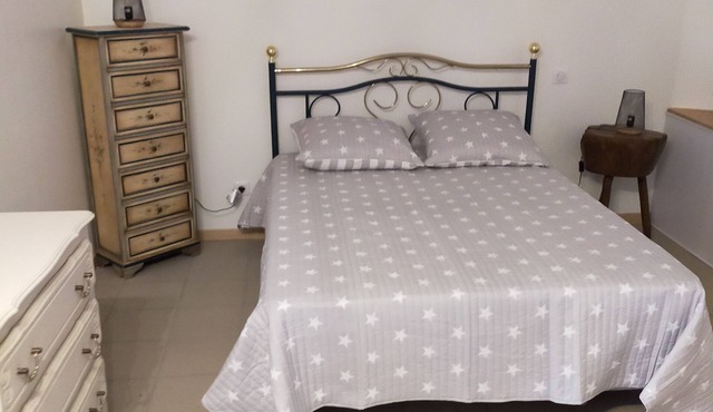 1 Bedroom Apartment in RentiÃ¨res