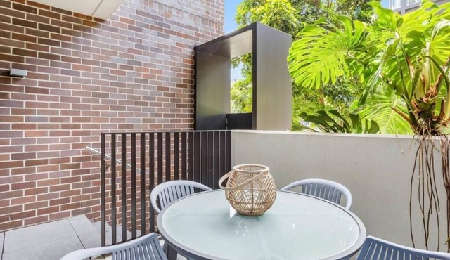 1 Bedroom Apartment in Newstead - Q Stay