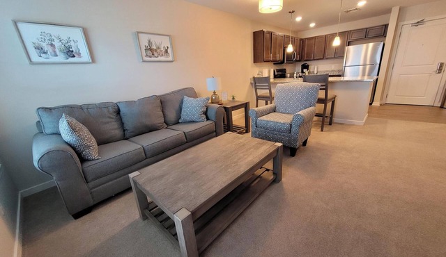 1-Bedroom apartment in Fenton, MI with Wi-Fi, Fitness Center, & in-unit Laundry!