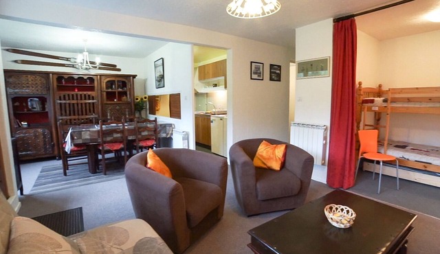 1 Bedroom Apartment In Mont-Dore