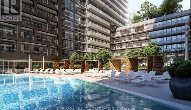 1-bedroom apartment near St Lawrence market, pool and fitness room in condo