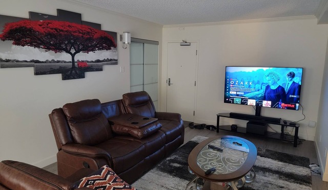 1-bedroom apartment SW in marvelous Calgary with fitness room, WiFi
