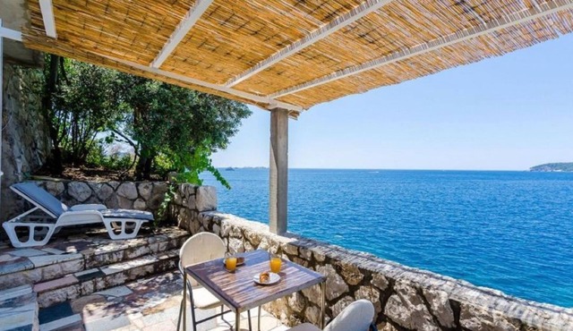 1-bedroom apartment with sea view