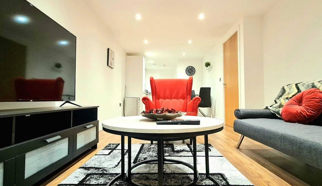 1-Bedroom Aprt in Salford- FreeParking- Sleeps3