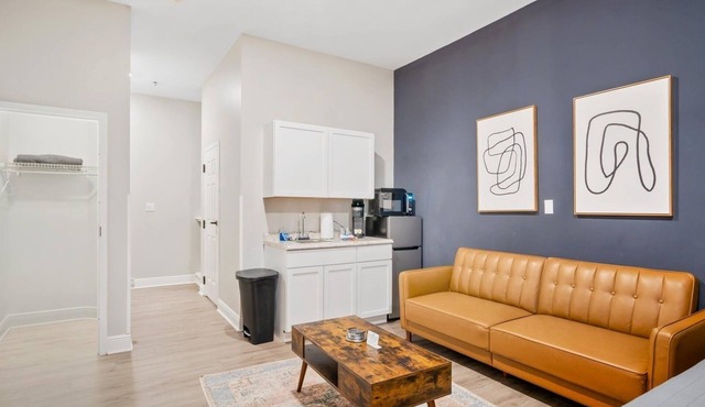 1 bedroom at Oak + Fountain - #8