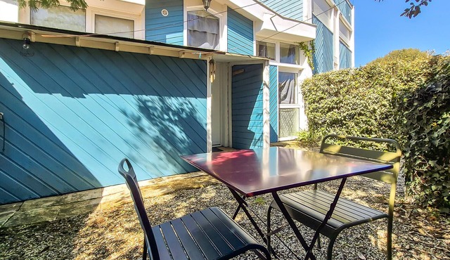 1 bedroom awesome home in Le Verdon-sur-mer