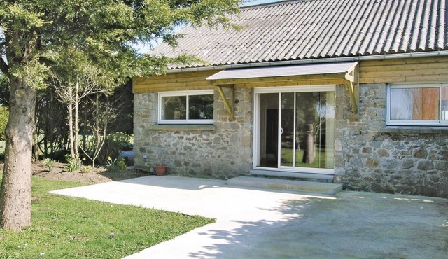 1 bedroom awesome home in Carolles