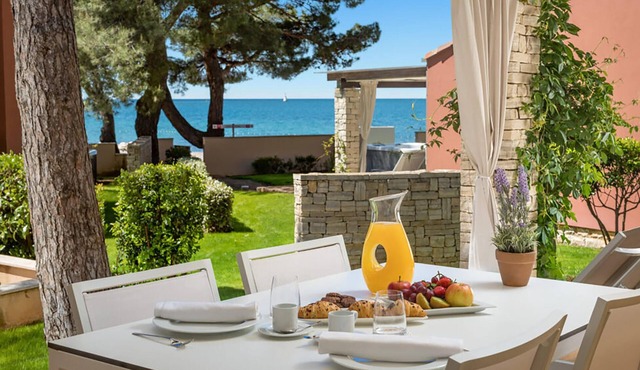 1 bedroom awesome home in Umag