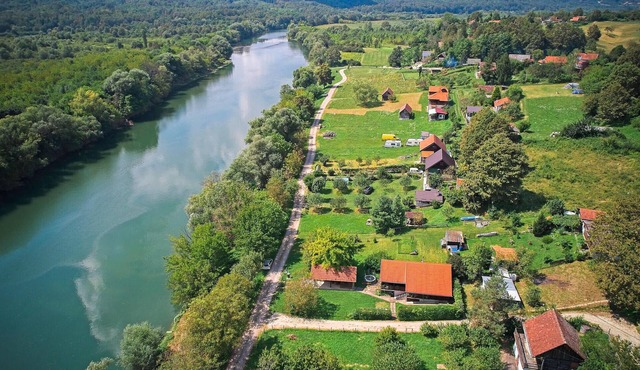 1 bedroom awesome home in Augustanovec