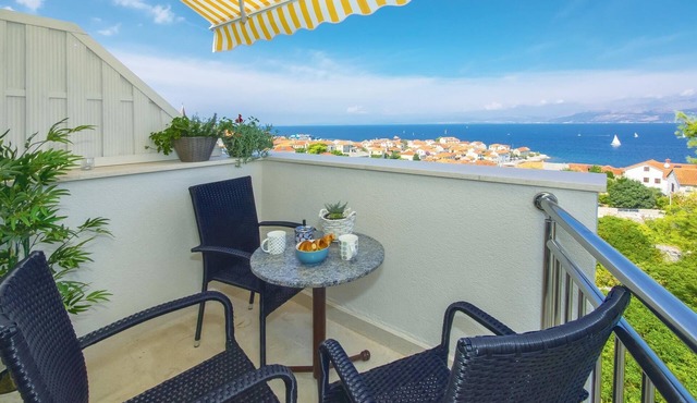 1 bedroom beautiful apartment in Postira
