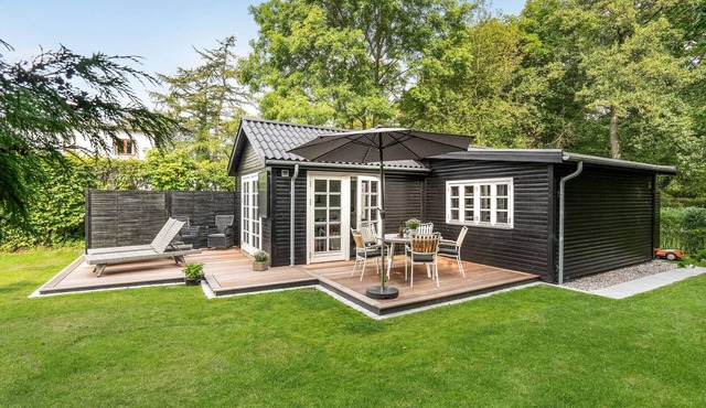 1 bedroom beautiful home in Ebeltoft