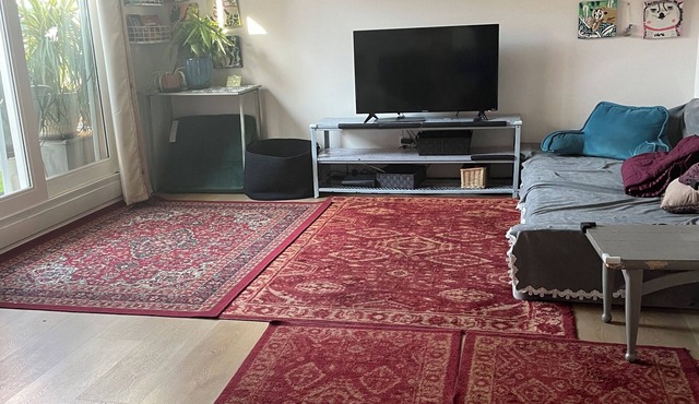 1-bedroom condo in Long Beach with 2 private patios.