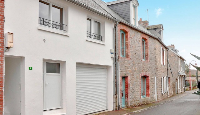 1 bedroom cozy apartment in Carolles