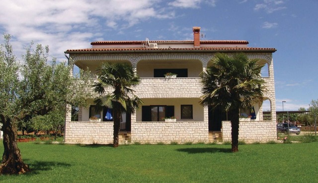 1 bedroom cozy apartment in Porec