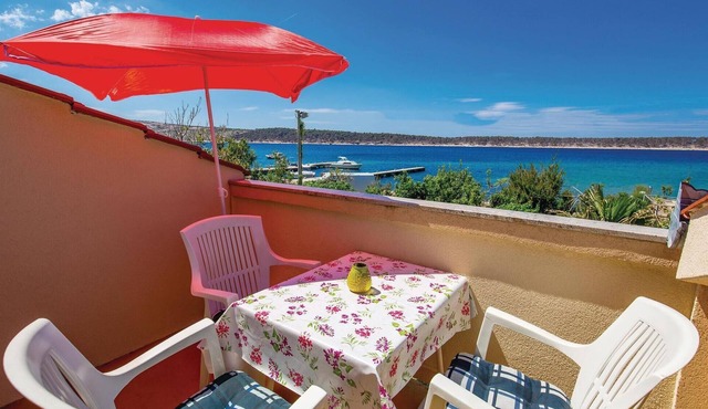 1 bedroom cozy apartment in Rab