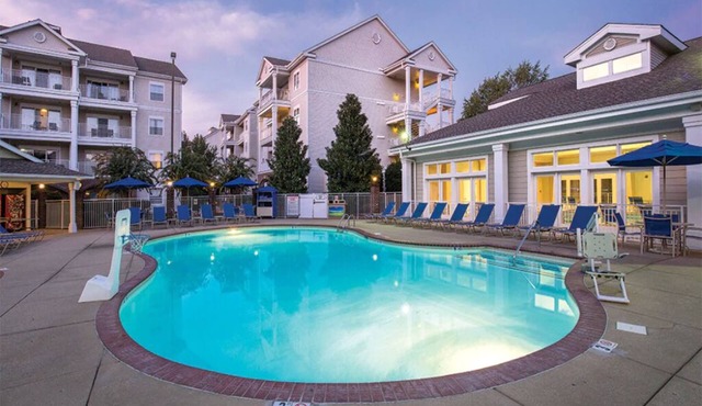 1 Bedroom Deluxe Condo in Nashville!