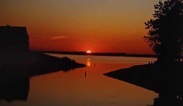 1 Bedroom Deluxe Suite- Golf/Lake/Beach/Pool