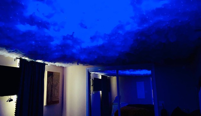 1 Bedroom Family Home with 3 Beds & a Crib in Metro Atlanta