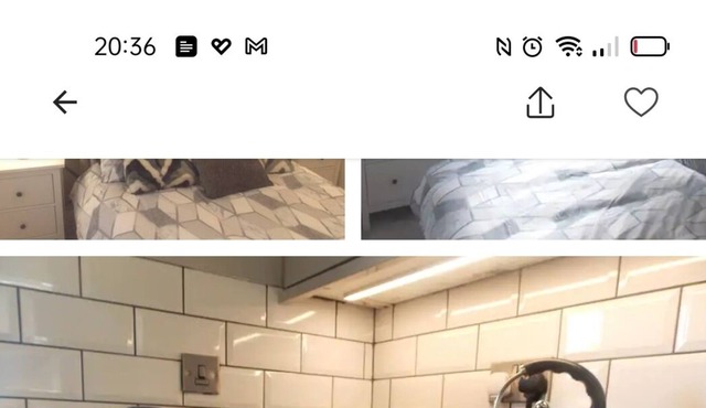 1 bedroom flat in Hamilton with private parking