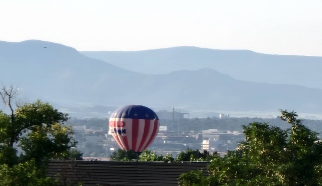 1 BEDROOM FOR RENT . AMAZING MOUNTAIN & HOT AIR BALLOON VIEWS