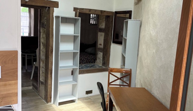 1 Bedroom Private vacation home in SoulignÃ©-sous-Ballon