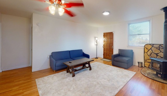 1 Bedroom Getaway in Yelm