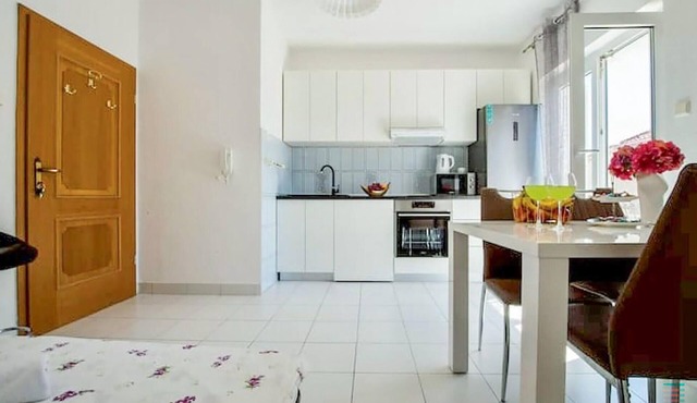 1 bedroom gorgeous apartment in Podstrana