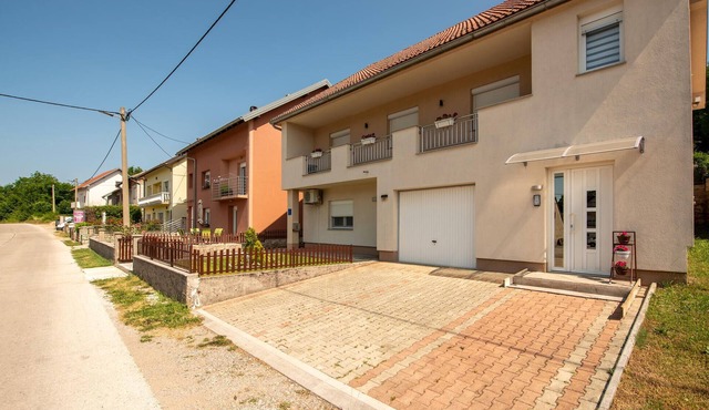 1 bedroom gorgeous apartment in Gracac