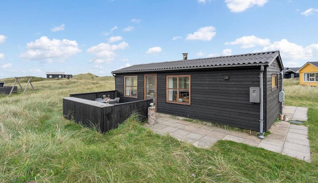 1 bedroom gorgeous home in Hjørring