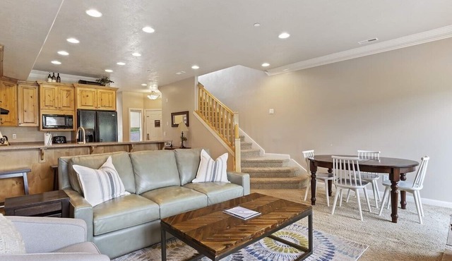 1 Bedroom Huntsville, Utah - Snowbasin Vacation LS 40A