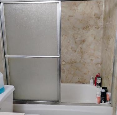 1 bedroom in 3 BR condo