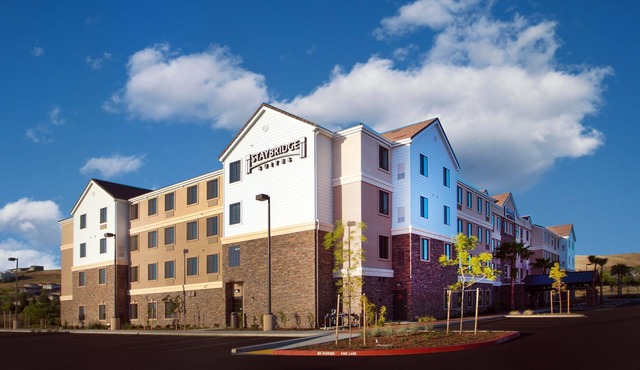 1-Bedroom King Suite w/Full Kitchen, Folsom
