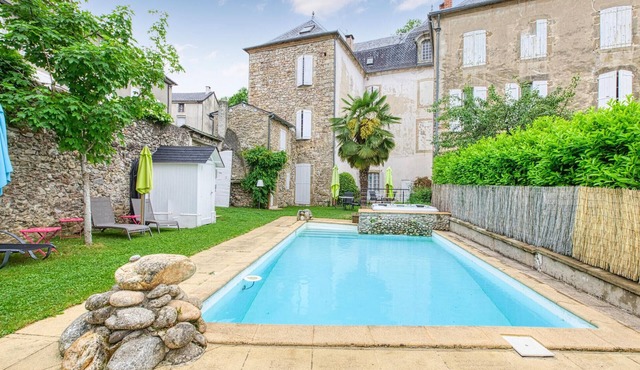 1 bedroom lovely apartment in Saint Jean du Bruel